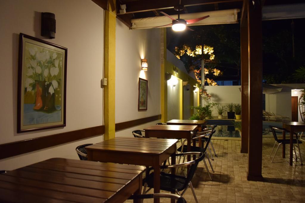 Hotel Pousada Encanto De Itapoan Салвадор Екстер'єр фото